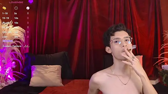 VicenteFerrer online show from January 14, 2026, 8:03 pm