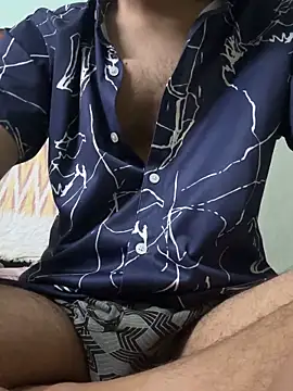 Snapshot of moonworshiper chatting on May 9, 2026, 1:38 pm moonworshiper online show from May 9, 2026, 1:38 pm