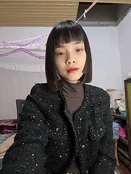 Snapshot of andymi1 chatting on May 9, 2026, 2:17 am andymi1 online show from May 9, 2026, 2:17 am