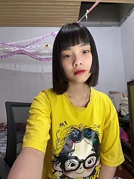 Snapshot of andymi1 chatting on May 20, 2026, 1:45 am andymi1 online show from May 20, 2026, 1:45 am