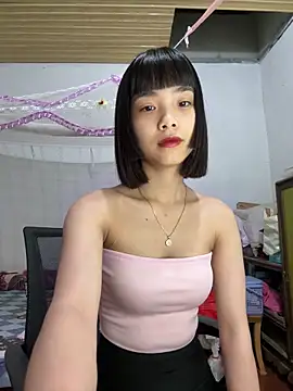 Snapshot of andymi1 chatting on May 23, 2026, 2:06 am andymi1 online show from May 23, 2026, 2:06 am
