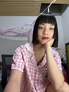 Snapshot of andymi1 chatting on June 18, 2026, 2:34 am andymi1 online show from June 18, 2026, 2:34 am