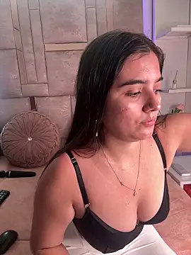 salomecute21 online show from October 11, 2025, 1:42 pm