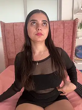 salomecute21 online show from April 2, 2026, 11:19 am