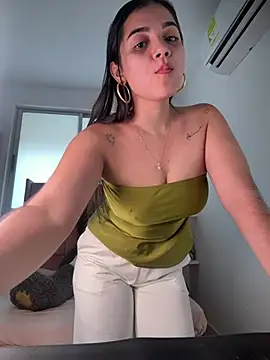 salomecute21 online show from July 12, 2026, 11:56 am