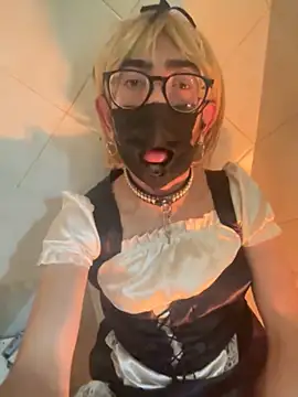 troiapompea online show from October 19, 2025, 4:02 am