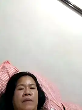 AsianbouncieGIRL online show from May 16, 2026, 12:07 am