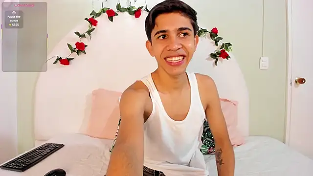 JoshuaSanzz online show from October 5, 2025, 3:38 am