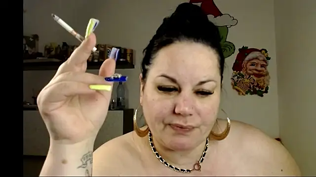 andreea2011 online show from January 15, 2026, 7:17 pm