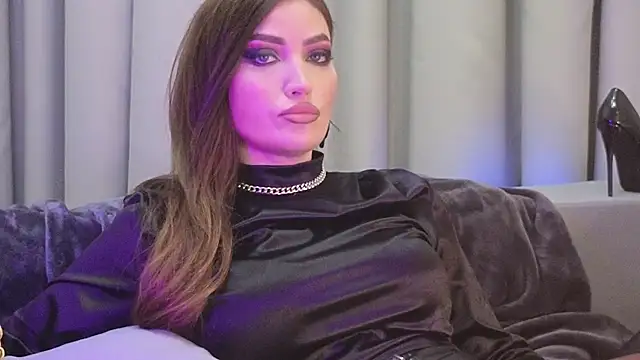 Snapshot of AliceJameson chatting on September 28, 2025, 9:20 pm AliceJameson online show from September 28, 2025, 9:20 pm