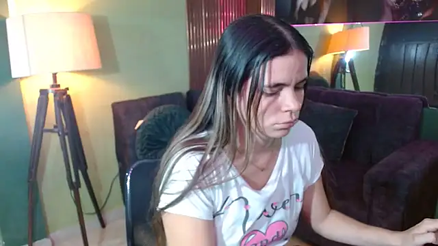 maira tf online show from December 5, 2025, 3:59 am