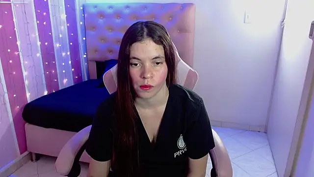 Snapshot of maira_tf chatting on February 24, 2026, 6:50 pm maira tf online show from February 24, 2026, 6:50 pm