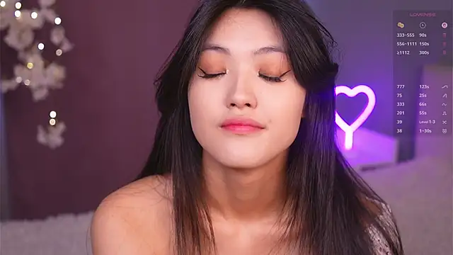 FancyEsten online show from February 20, 2026, 7:54 am