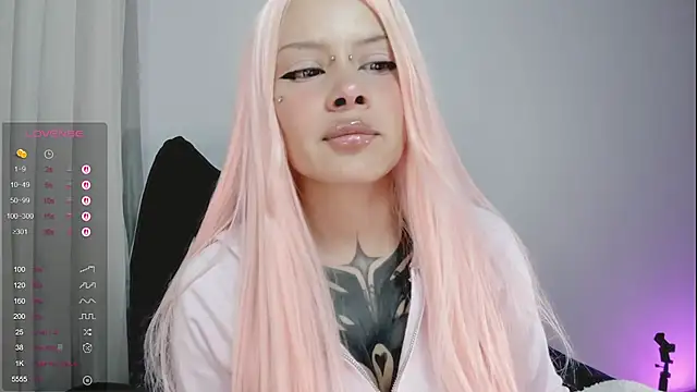 AlinaLukyanova online show from March 16, 2026, 4:40 am