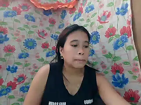 Pinay Skinny18 online show from October 5, 2025, 2:10 am