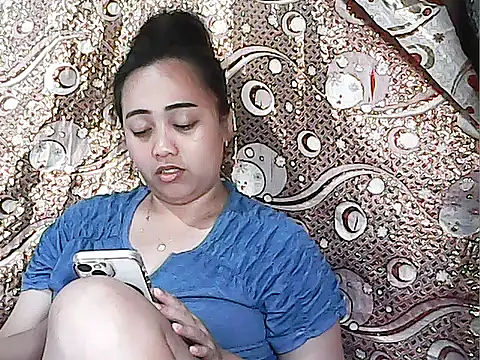 Snapshot of Pinay_Chubby20 chatting on January 15, 2026, 1:26 pm Pinay Chubby20 online show from January 15, 2026, 1:26 pm