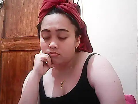 Snapshot of Pinay_Chubby20 chatting on February 23, 2026, 11:07 am Pinay Chubby20 online show from February 23, 2026, 11:07 am