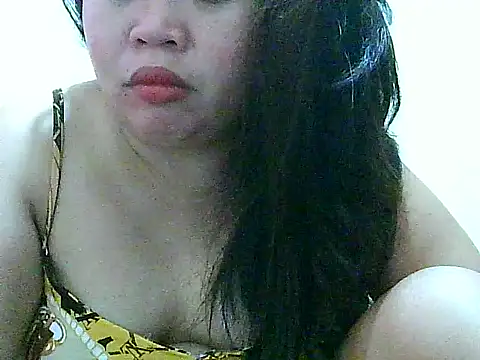 Snapshot of fresh_rosie chatting on October 20, 2025, 11:38 pm fresh rosie online show from October 20, 2025, 11:38 pm