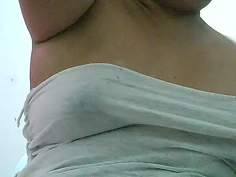 fresh rosie online show from February 4, 2026, 8:14 pm