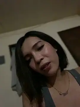 maegan fox online show from November 9, 2025, 2:37 pm