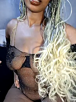 ELAINE xXxX online show from February 24, 2026, 9:57 pm