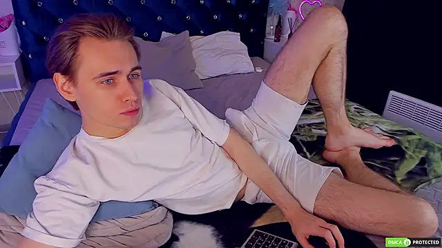 WilliamDyson online show from October 4, 2025, 3:04 am