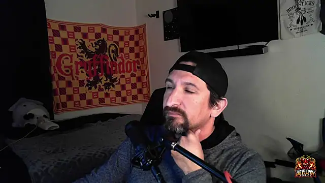 DevilPup75  online show from September 27, 2025, 8:41 am