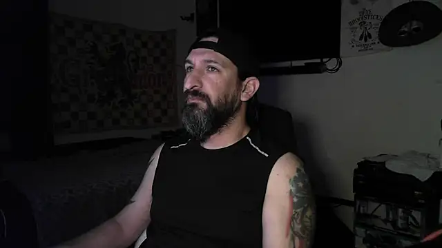 DevilPup75  online show from February 17, 2026, 5:04 am