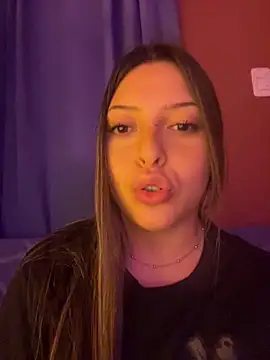 Snapshot of kiramedi chatting on September 28, 2025, 3:12 am kiramedi online show from September 28, 2025, 3:12 am