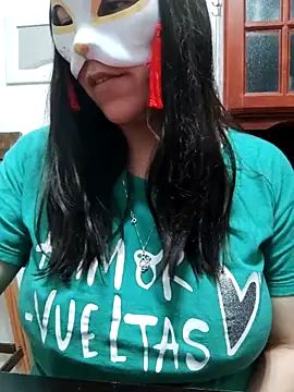 Snapshot of LoveFoxi chatting on October 18, 2025, 2:58 am LoveFoxi online show from October 18, 2025, 2:58 am