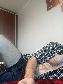 Snapshot of half_age chatting on December 3, 2025, 7:05 am half age online show from December 3, 2025, 7:05 am