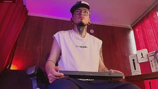 tyler jones  online show from June 28, 2026, 3:18 pm