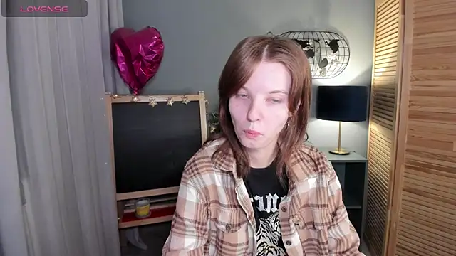 Madelaineses online show from October 17, 2025, 11:24 am