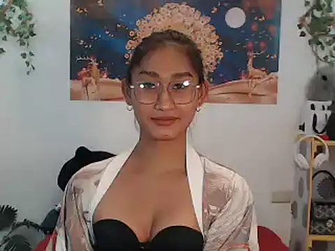 youarea dreamer online show from July 4, 2026, 3:56 am