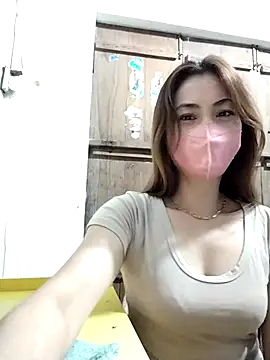 Baby-ladysweet20 online show from October 5, 2025, 9:24 pm