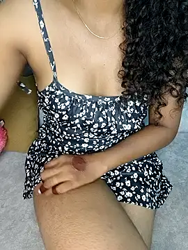 Snapshot of Tamilpallavi chatting on October 31, 2025, 11:33 am Tamilpallavi online show from October 31, 2025, 11:33 am