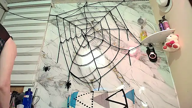 Snapshot of rachelroberts chatting on October 28, 2025, 9:13 am rachelroberts online show from October 28, 2025, 9:13 am