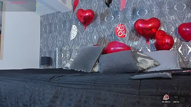 MartinaRizzi online show from February 11, 2026, 8:25 pm