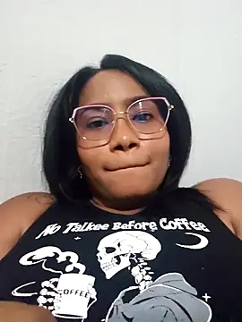 Delilah 85 online show from October 12, 2025, 11:15 pm