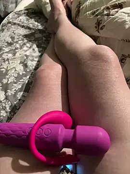 Taboo-Lou online show from November 18, 2025, 7:18 pm