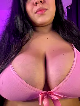 Dominic Schmit01 online show from December 21, 2025, 3:02 am