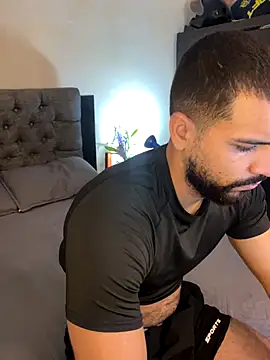 vincentjaxon online show from September 25, 2025, 11:25 am