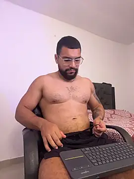 vincentjaxon online show from November 3, 2025, 10:49 am