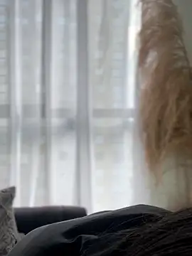 Sofi Leal online show from February 14, 2026, 12:02 pm