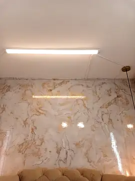 nathaliamiller online show from October 3, 2025, 7:00 pm