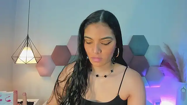 LunaAspen  online show from October 3, 2025, 5:54 pm