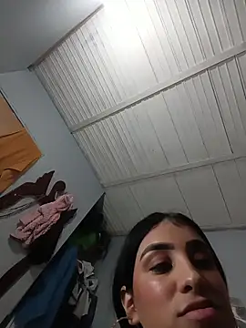 Bigtiti01 online show from April 15, 2026, 1:34 am