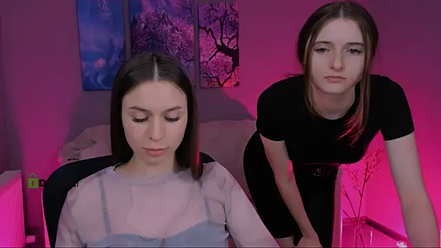 nekky mouse online show from December 1, 2025, 4:28 am