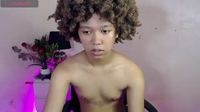 9INCHESHARDCOCK online show from January 8, 2026, 5:21 am