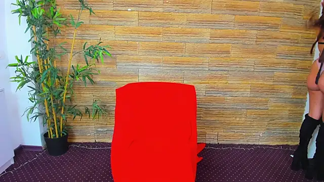 Cupcake Izzy online show from March 29, 2026, 5:40 am